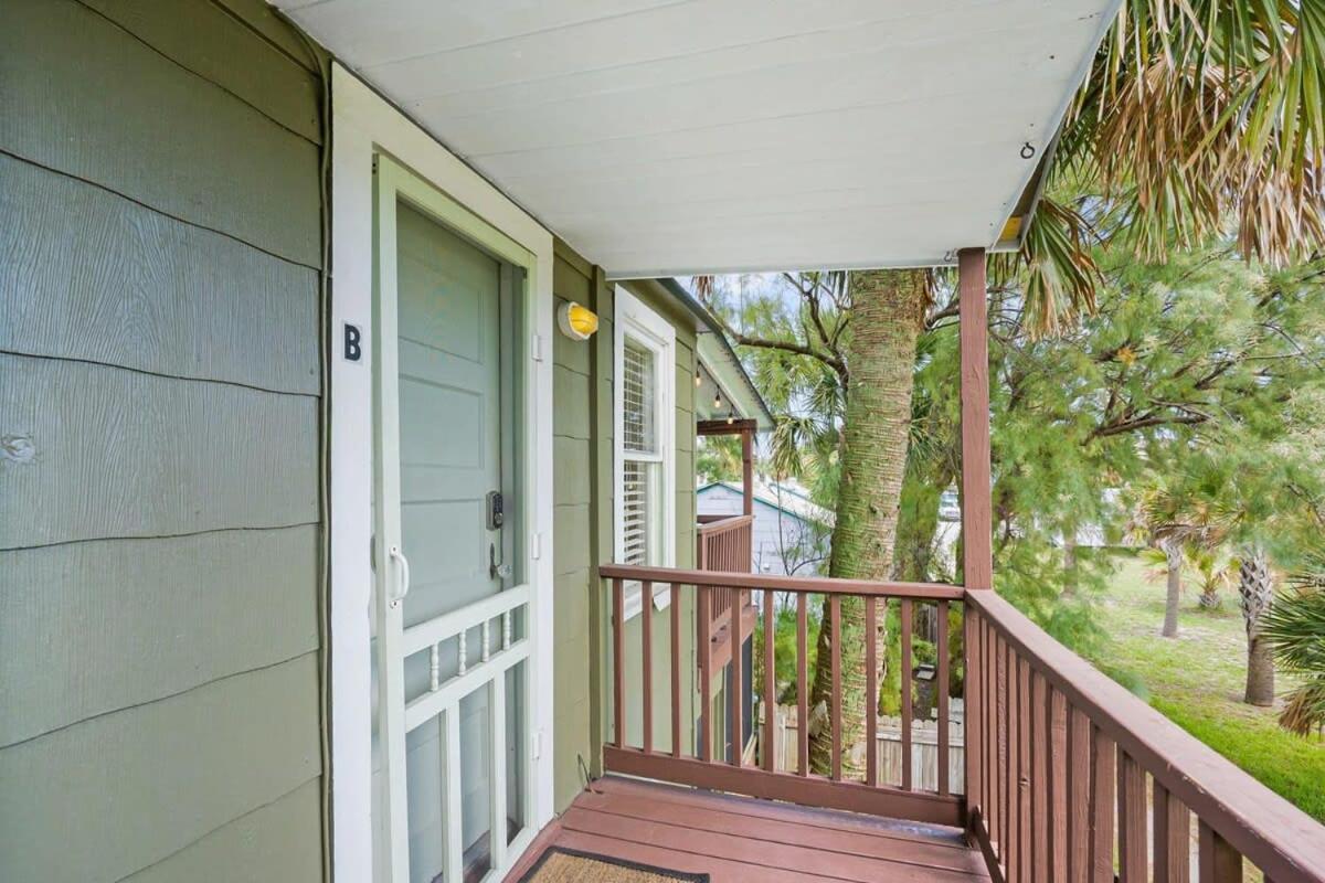 סיינט אגוסטין Marvelous Mermaid Bungalow, Dog-Friendly Upstairs Apt In Prime Vilano Beach מראה חיצוני תמונה